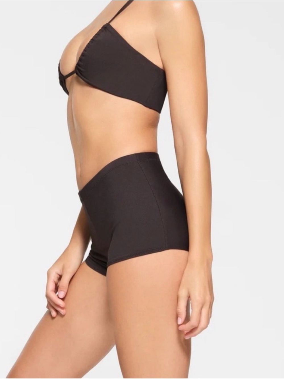 SKIMS Signature Recycled Swim Mid Waist Short